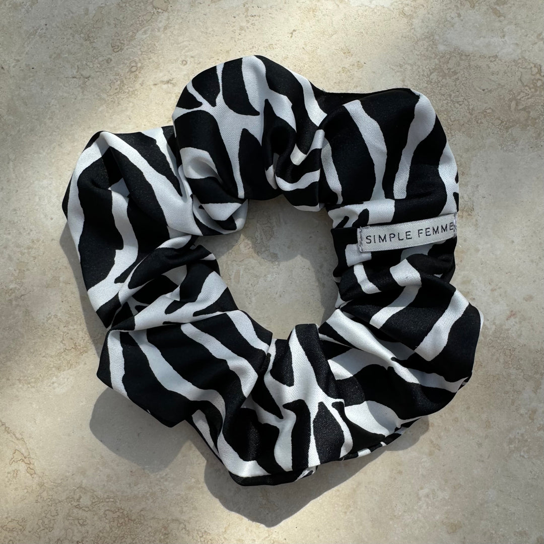 ZEBRA SATIN SCRUNCHIE