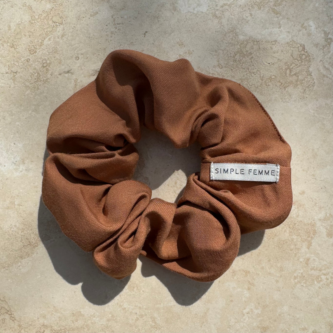 TAN BOMULD SCRUNCHIE